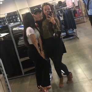 Meet your Posher, Gina